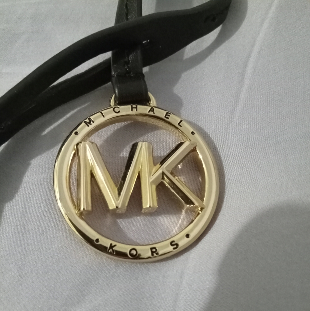 Michael Kors Gold and Black Hang Tag
